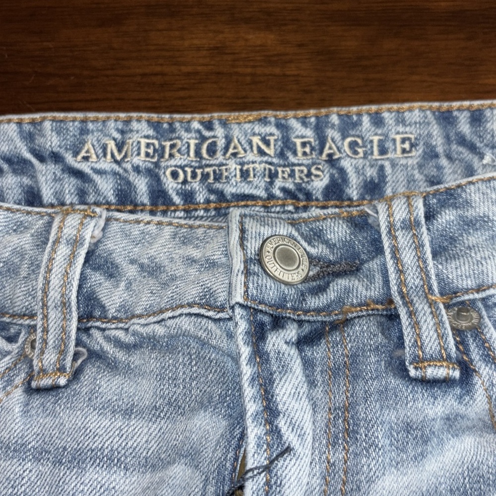 American eagle distressed acid wash lace detail mini skirt size 2 - Picture 10 of 10